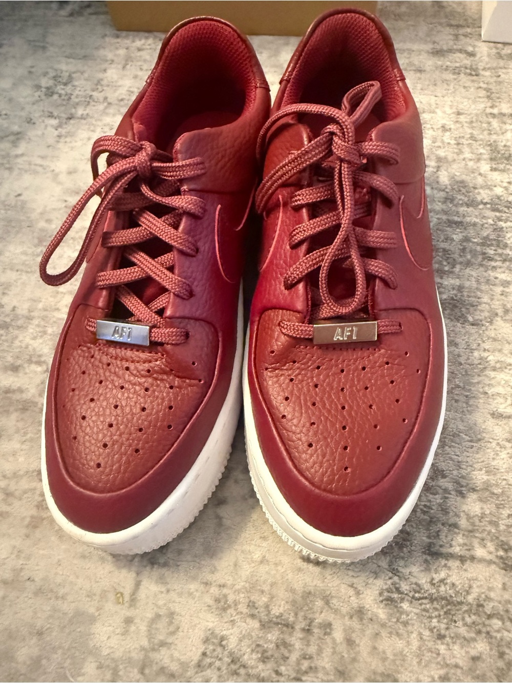 Nike women’s Low-Top Sneakers in Deep Wine Red